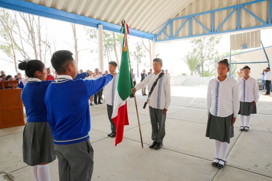 Titulares del IHE y de la Secretaría de Contraloría Supervisaron Instalaciones y las Condiciones de Infraestructura de la Telesecundaria 109 de Chilcuautla