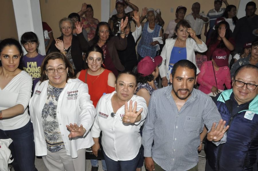 Vecinos de la Cañada y Nuevo Tulancingo Piden Seguridad Vial a Lorena García