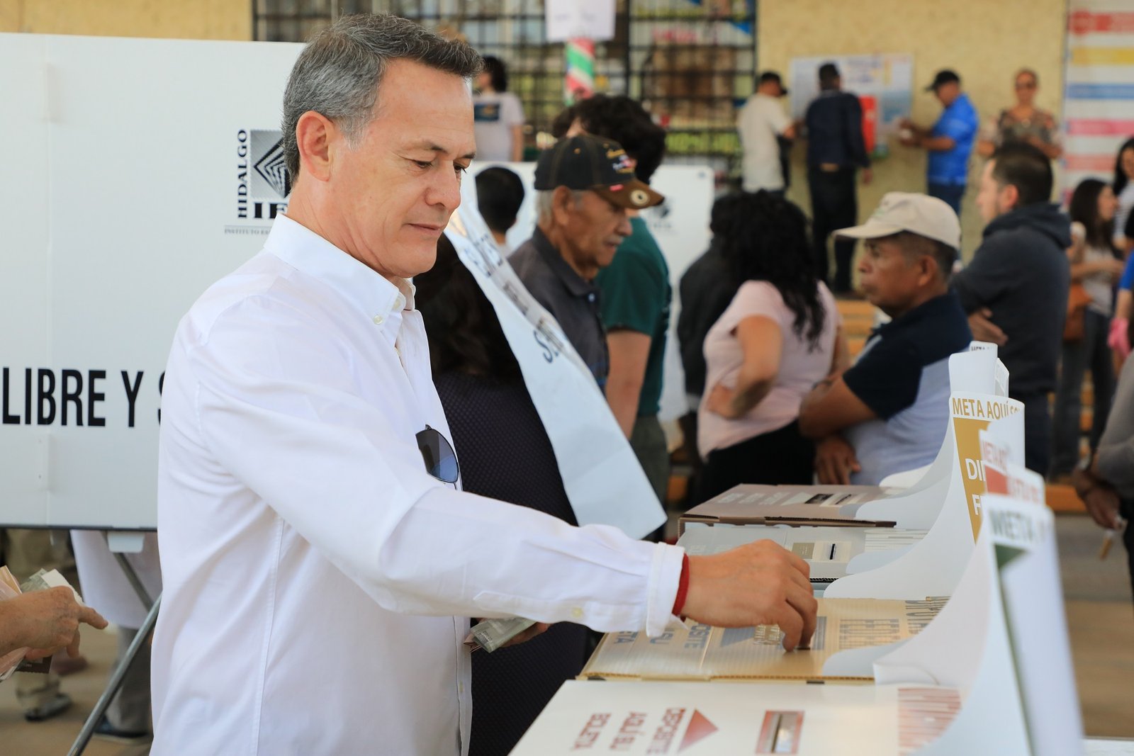 Adolfo Pontigo Ejerció su voto