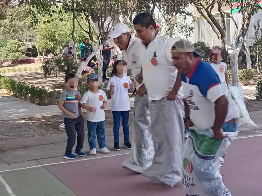 CAIC Juárez Festejó a Papás en La Unidad Deportiva