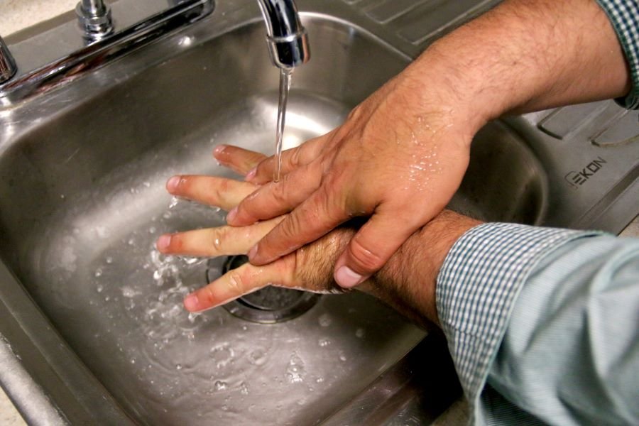 Enfermedades Diarreicas Agudas Relacionadas Con la Temporada de Lluvias y Ciclones