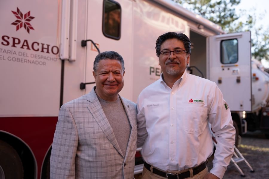 Gobierno de Hidalgo Recibe Unidad Médica Móvil Por Parte de Pemex