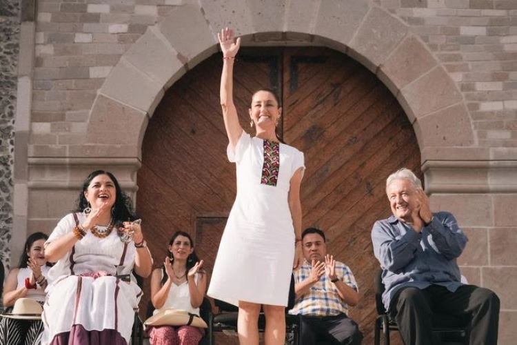 Lo Más Importante Es Que Va a Seguir La Separación Entre El Poder Político y El Poder Económico: Claudia Sheinbaum