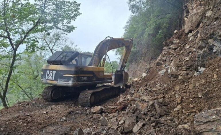 Protección Civil de La Entidad, Atenta a Brindar Apoyo a Familias Hidalguenses de Diferentes Regiones