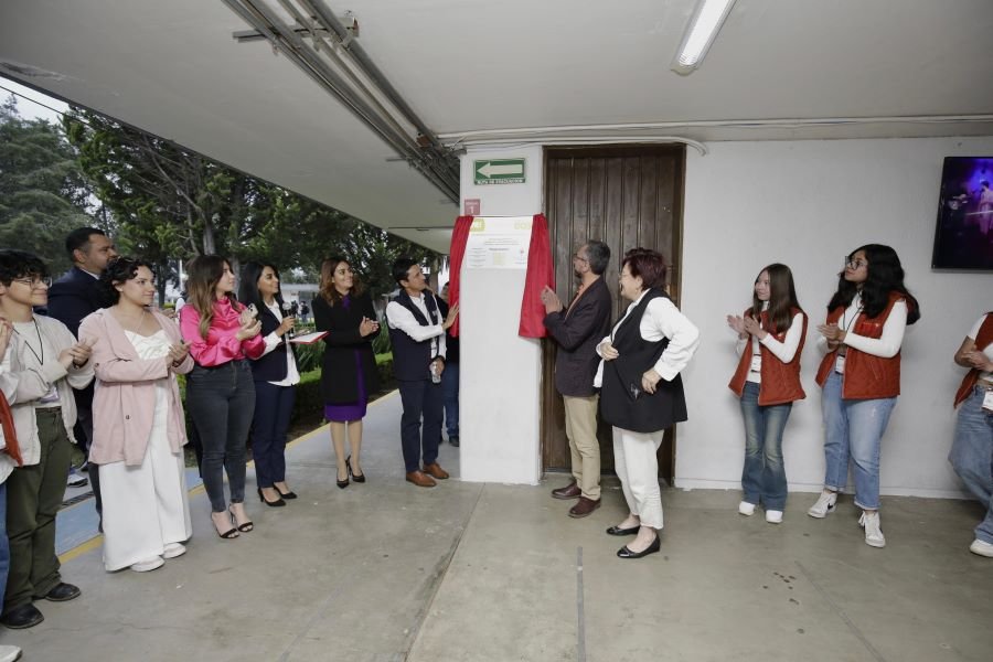 Alumnado de Prepa 2 Presenta Proyecto Engaceta-Dos