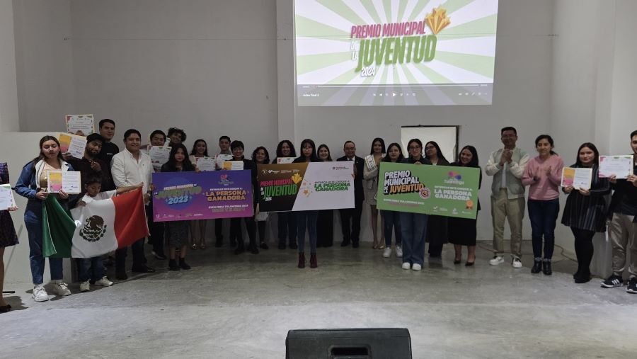 Gobierno Municipal de Tulancingo Entregó Premio Municipal de la Juventud 2024