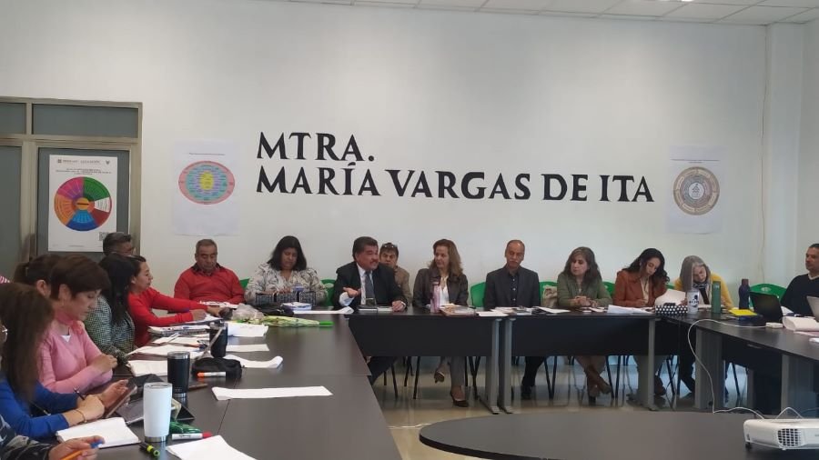 IHE Presenta Orientaciones Para la Fase Intensiva del Consejo Técnico Escolar