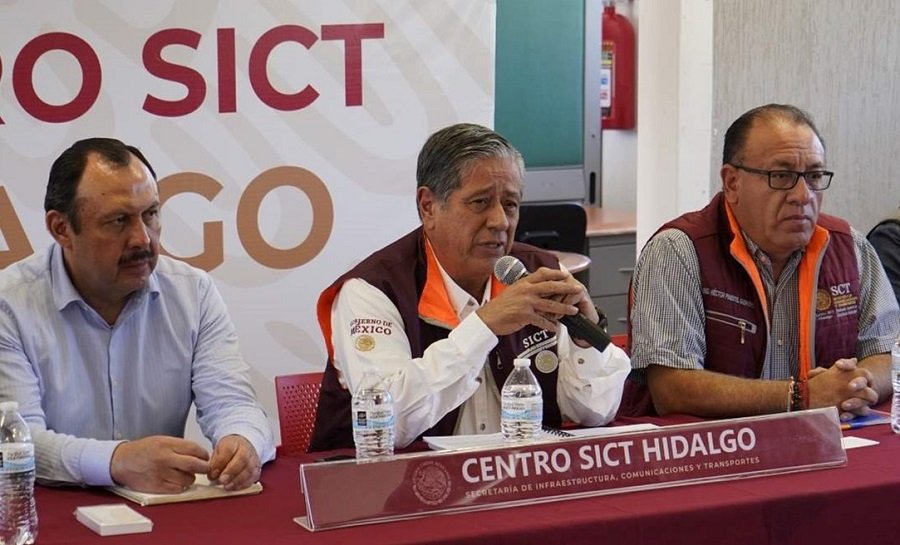 Pobladores de Pueblo Nuevo en Real del Monte, se Amparan por la Autopista Real del Monte-Huasca, piden al gobierno federal indemnización por terrenos