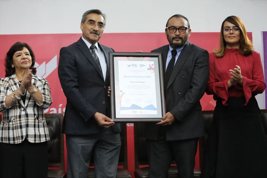 Otorga UAEH Mérito Periodístico a El Sol de Hidalgo