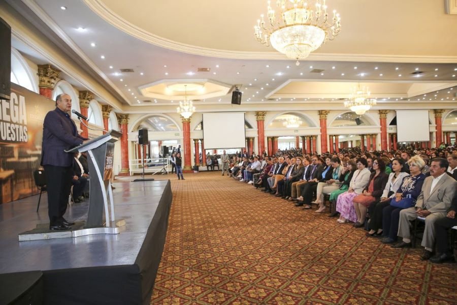 Realizan SEPH y SNTE Entrega de Propuestas de Cambio de Centro de Trabajo del Ciclo Escolar 2024-2025