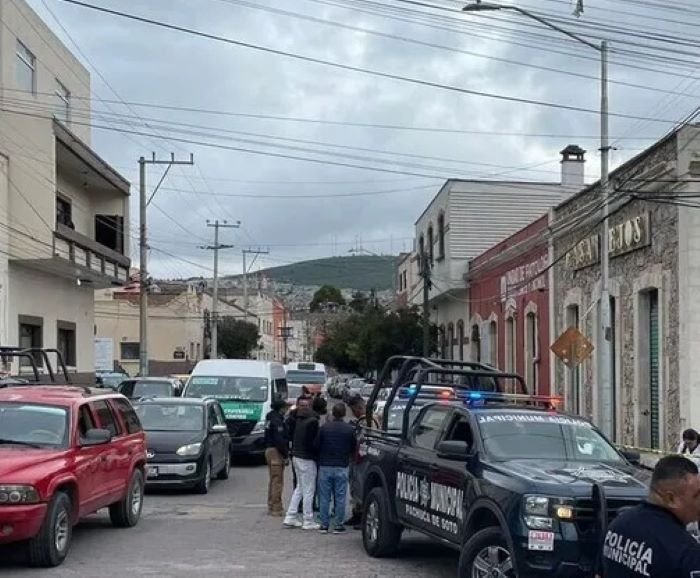 Apareció un Hombre Muerto en la Esquina de las Calles de Morelos y Tapia en el Centro de Pachuca
