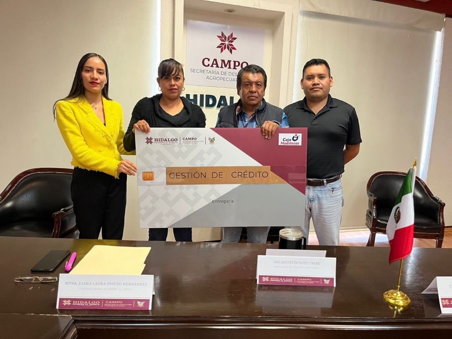 Entrega de Apoyos Financieros a Productoras y Productores del Campo