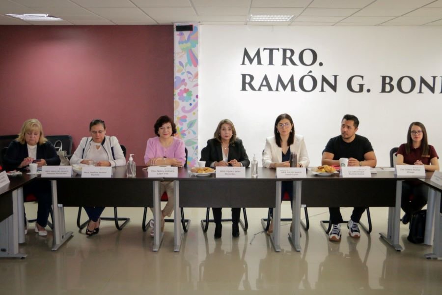 IHE Presenta Visualizador de Resultados de Aprendizajes 2023 – 2024