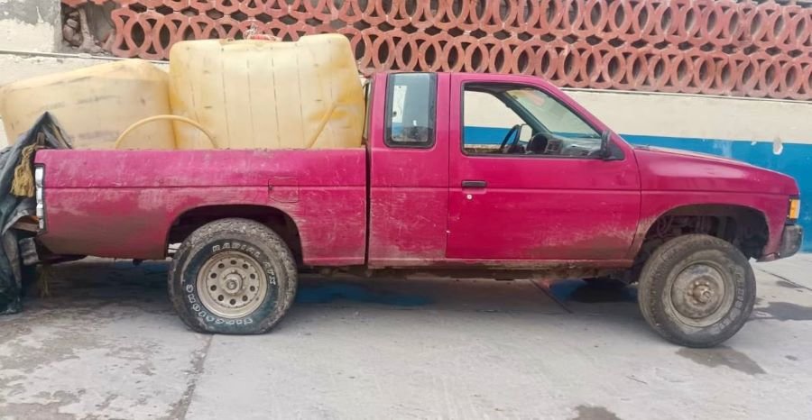 Mediante Patrullajes, Aseguran Dos Vehículos Con Hidrocarburo