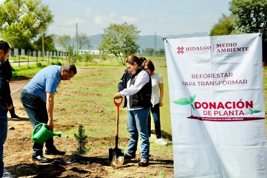 Reforesta IMSS Hidalgo Junto Con SEMARNATH Áreas Verdes En Unidades Médicas, Administrativas Y Sociales