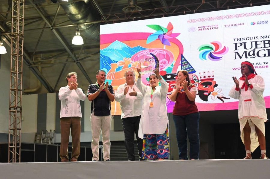 Hidalgo recibe estafeta para realizar el Tianguis Nacional de Pueblos Mágicos 2025