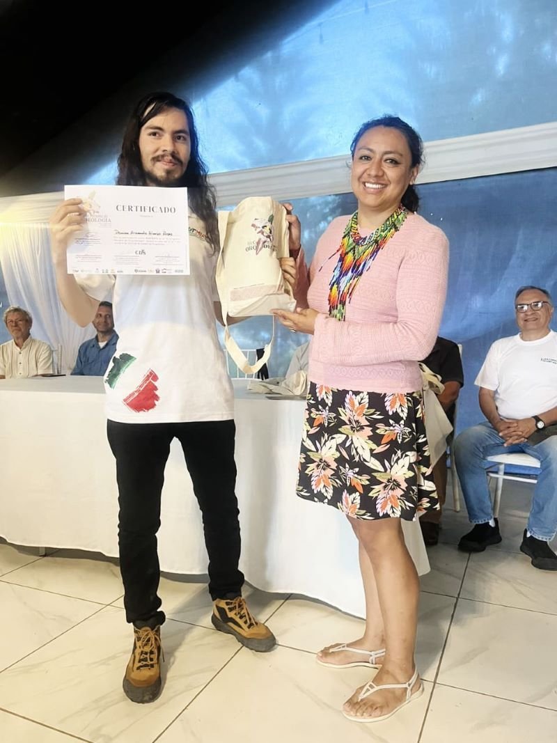 Alumno de Agrobiotecnología de UTMiR obtuvo importante logro en Perú