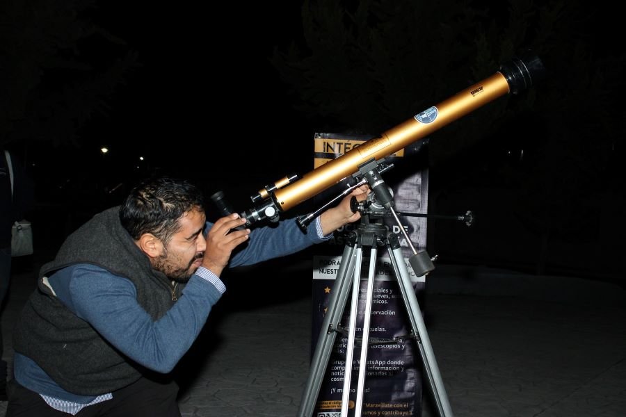 Aprende Sobre el Estudio del Cosmos con la Sociedad de Astronomía UAEH