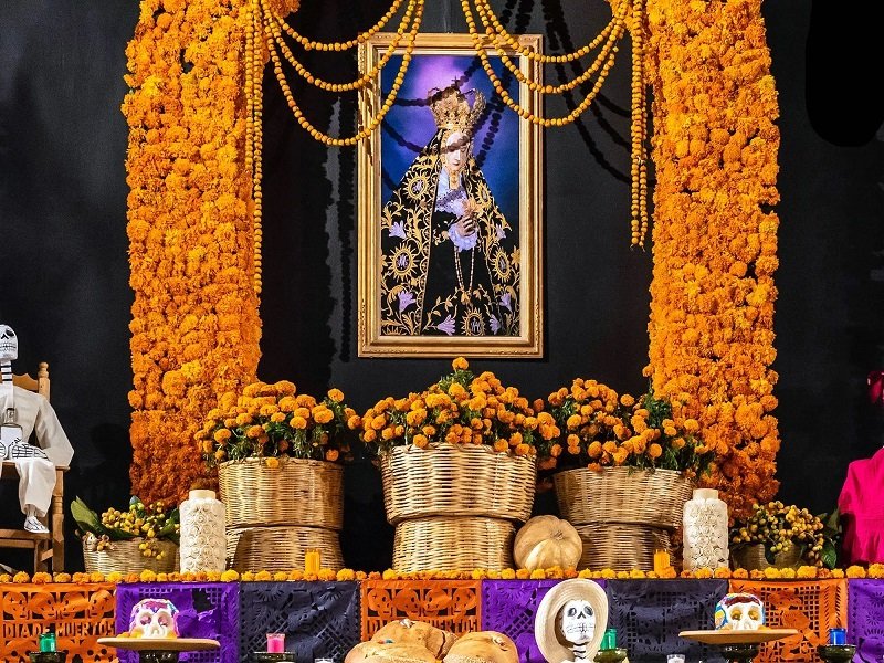 “Como gobierno estatal no podemos prohibir que celebren Xantolo: Julio Menchaca