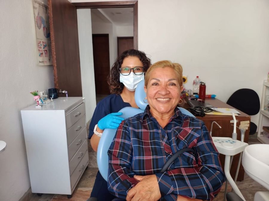 IAAMEH Entrega Prótesis Dentales de Forma Gratuita