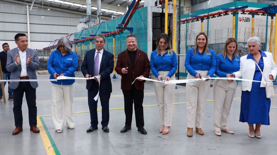 Menchaca Salazar supervisa avances del Parque Industrial Platah