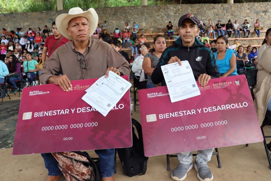 Programas Sociales Son Política Pública, No Una Dádiva: Julio Menchaca