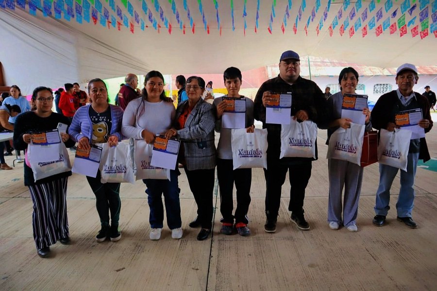 Inicio el Reparto de 85 Toneladas de Cacao y Azúcar a 16 Municipios de la Huasteca y Sierra Alta