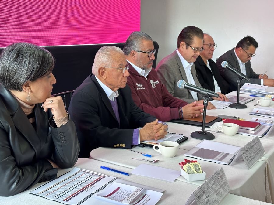 Autoridades de Seis Entidades se Reúnen Para Trabajar Por la Paz