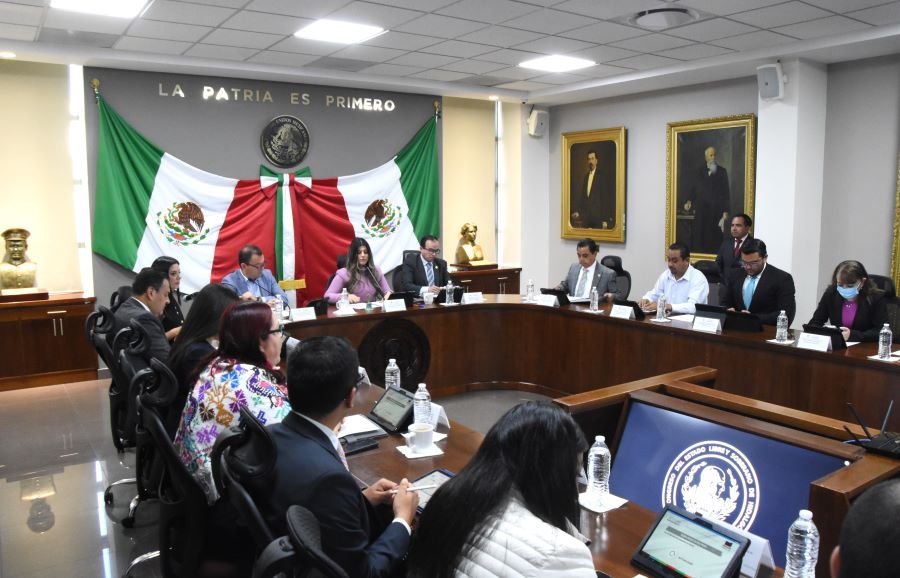 Diputados Presentan Iniciativa Sobre Ley En Materia de Humanidades, Ciencias, Tecnologías E Innovación