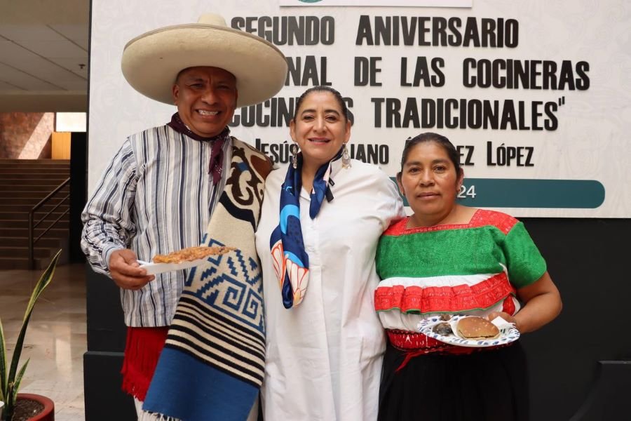 Festejan, en el Congreso de la Unión, a las Cocineras y Cocineros Tradicionales