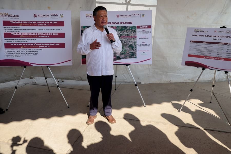 Menchaca Salazar supervisa obras de carácter social en Tezontepec de Aldama