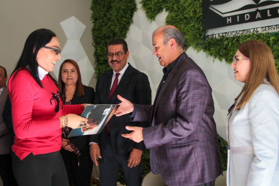 SEPH y SNTE Entregan Propuestas a 13 Supervisoras de Educación Preescolar General