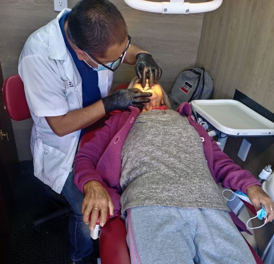 Servicios Médicos y Ayudas Funcionales Para Adultos Mayores