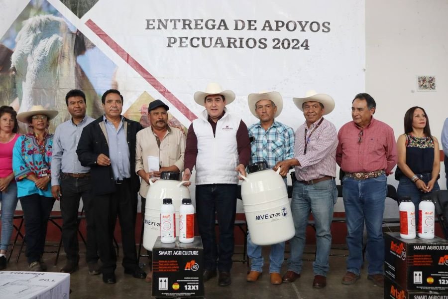 Trabajo Con Las Comunidades Rurales Permitirá Alcanzar Un Desarrollo Integral: Napoleón González