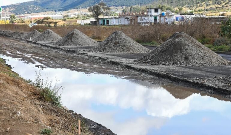 Inicio de Obra  de Reencarpetamiento de La Carretera Huapalcalco-Tortugas