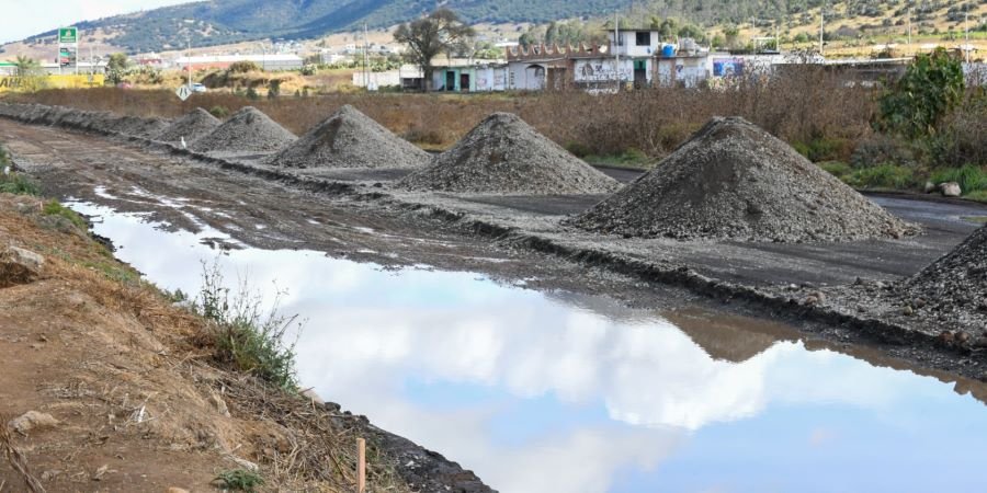 Inicio de Obra  de Reencarpetamiento de La Carretera Huapalcalco-Tortugas