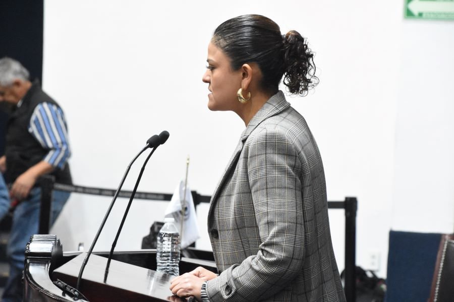 Diputados Exhortan a los 84 Municipios a Garantizar la Paridad de Género al Designar Titulares de las Dependencias de la Administración Local