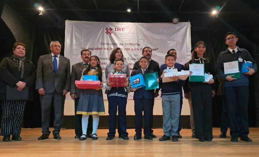 Entregan Premios a Ganadores Del Concurso “Mi palabra es hoy mi voz y mi fortaleza”