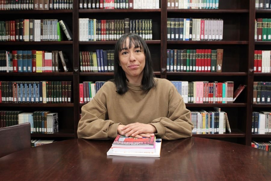 Experta Investigadora del  ICSHu Explica El Populismo y Sus Estrategias De Comunicación