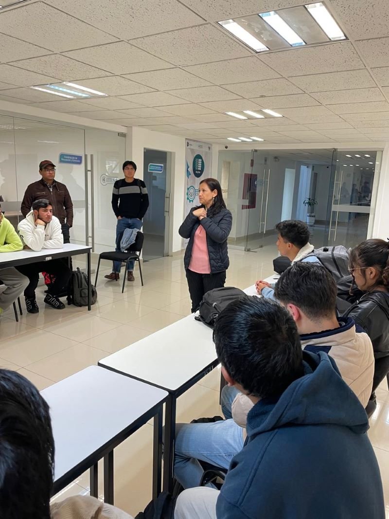 ITESA Recibió a Docente Colombiana Para Realizar Proyectos En Conjunto