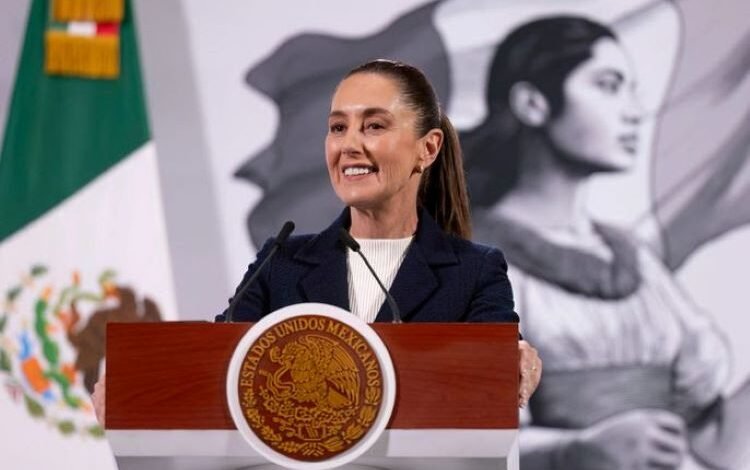 Presidenta Claudia Sheinbaum Presenta Operativo Bienvenidas Heroínas y Héroes Paisanos; a Través del *911 Se Otorga Información y Se Reciben Quejas