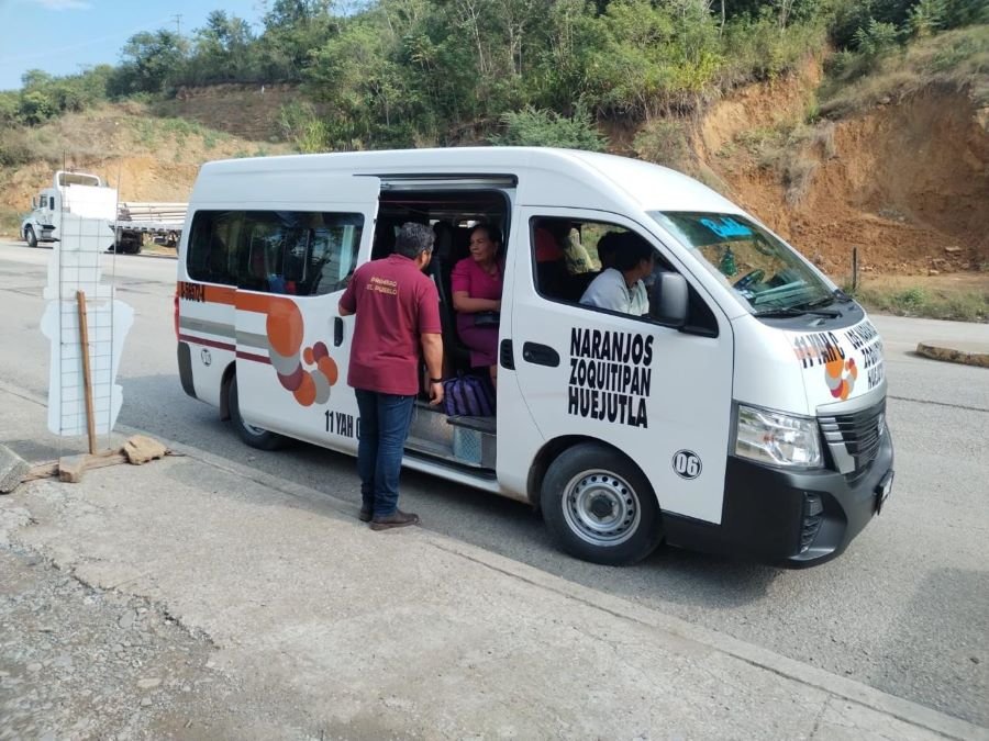Refuerzan en La Huasteca, Supervisiones al Transporte Público