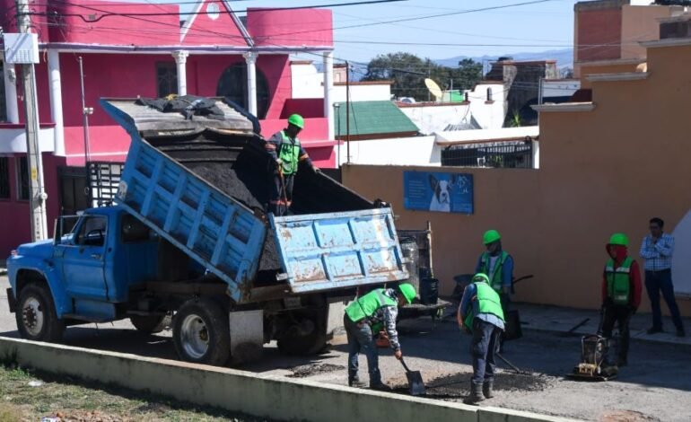 El Bacheo en Tulancingo ya Supera los 4 mil 100 Metros de Superficie Rehabilitada