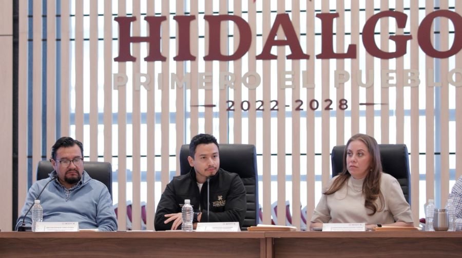 Despacho del Gobernador Reafirma Compromiso Con la Mejora Continua