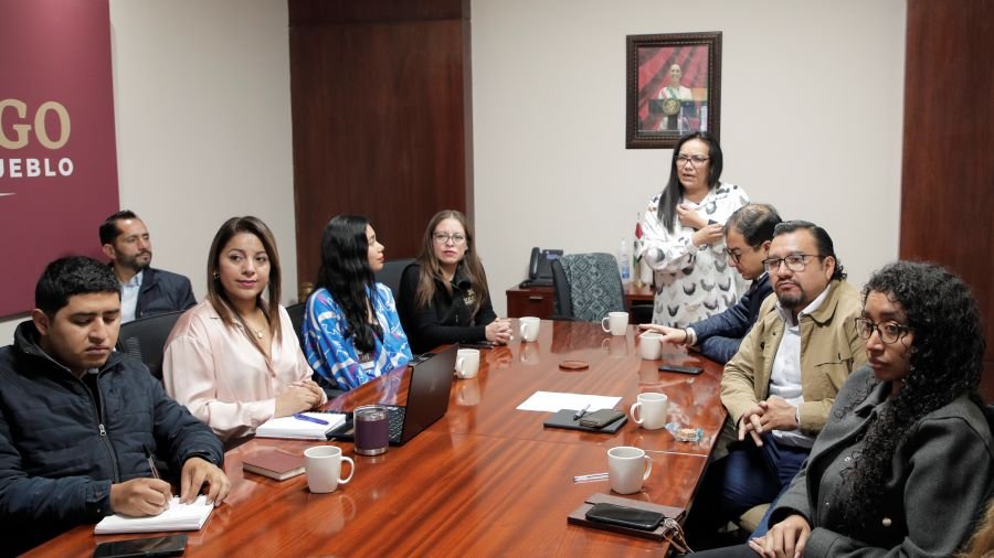 Despacho del Gobernador Recibe Capacitación en Materia de Género