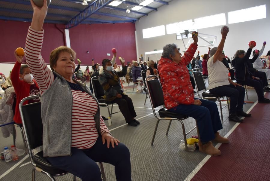 Gobierno de Hidalgo previene depresión con activación y atención a mayores de 60 años