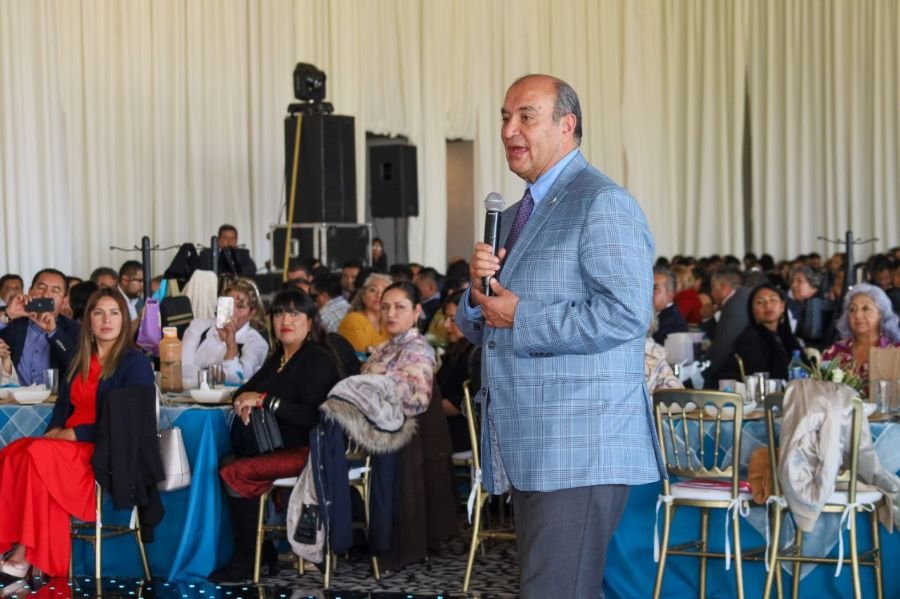 IHE y SNTE reconocen trabajo docente de Telesecundarias durante el festejo por el 57 Aniversario