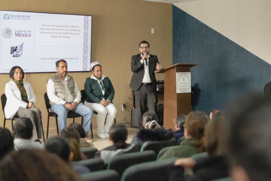 IMSS-Bienestar Hidalgo Fortalece la Atención Médica Con la Capacitación de Nuevos Profesionales de la Salud