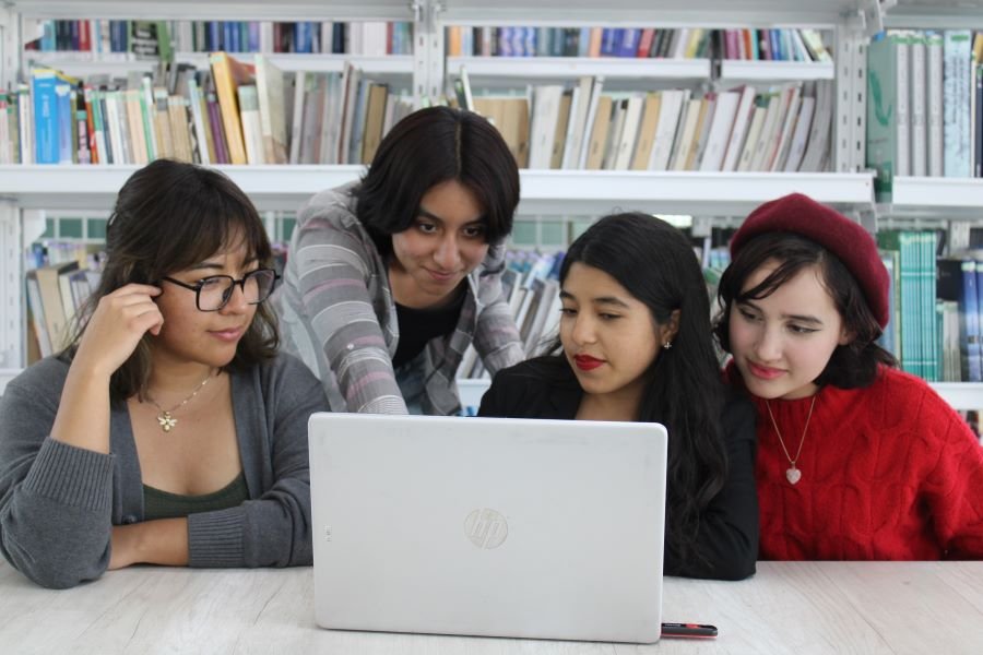 Ofrece UTVAM Cursos Sabatinos de Inglés y Francés