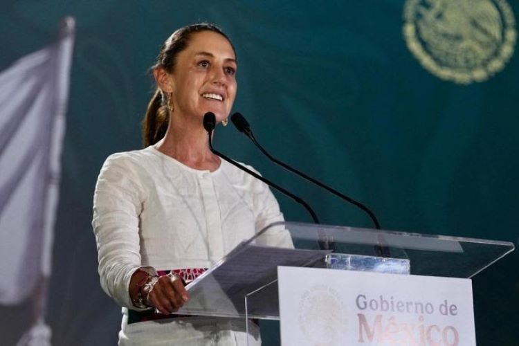 Presidenta Claudia Sheinbaum Encabeza Entrega de Tarjetas de La Pensión Mujeres Bienestar Que en Oaxaca Beneficiará a 50 Mil Mexicanas